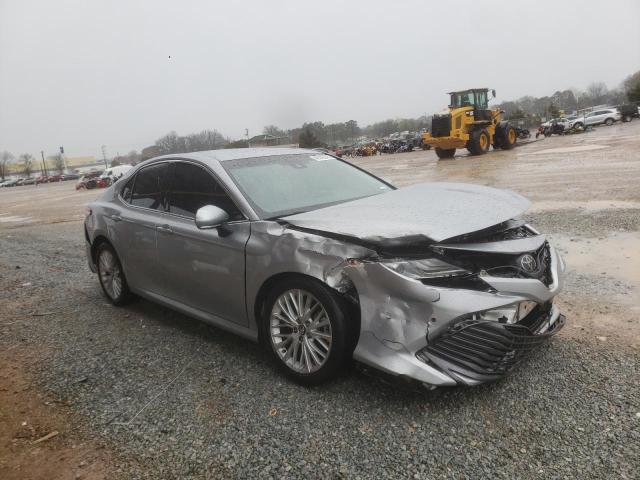 Photo 3 VIN: 4T1B11HK7JU109238 - TOYOTA CAMRY L 