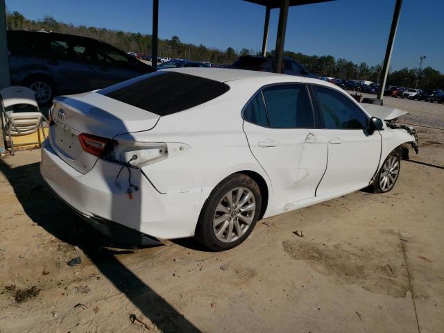 Photo 2 VIN: 4T1B11HK7JU115671 - TOYOTA CAMRY 