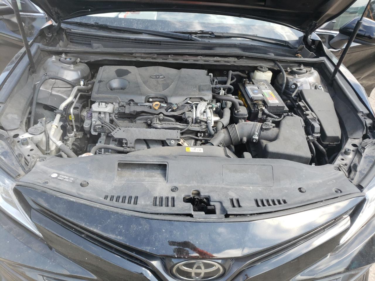 Photo 10 VIN: 4T1B11HK7JU115959 - TOYOTA CAMRY 