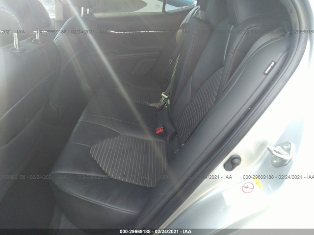 Photo 7 VIN: 4T1B11HK7JU127190 - TOYOTA CAMRY 