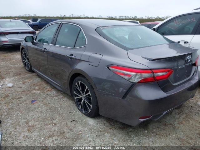 Photo 2 VIN: 4T1B11HK7JU137573 - TOYOTA CAMRY 