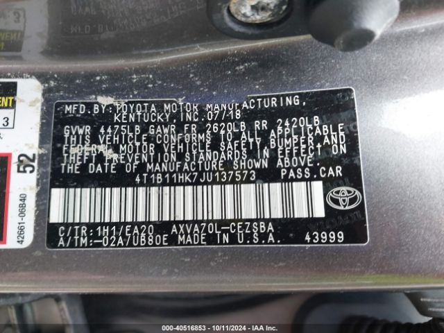 Photo 8 VIN: 4T1B11HK7JU137573 - TOYOTA CAMRY 