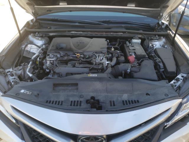 Photo 6 VIN: 4T1B11HK7JU138514 - TOYOTA CAMRY 