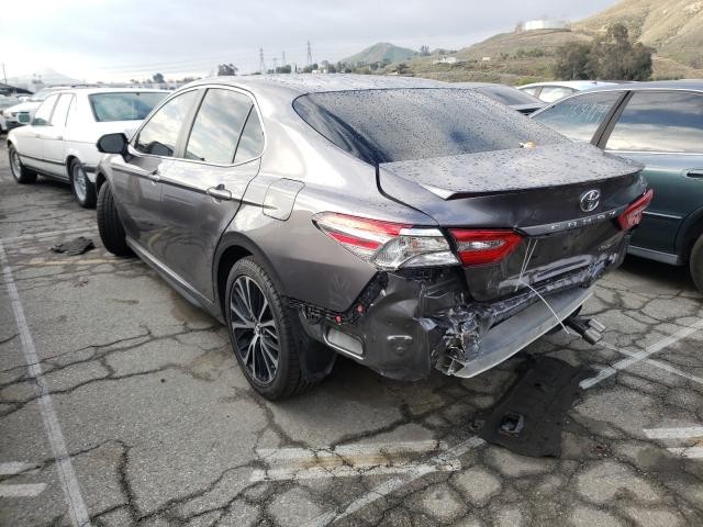 Photo 2 VIN: 4T1B11HK7JU142062 - TOYOTA CAMRY L 