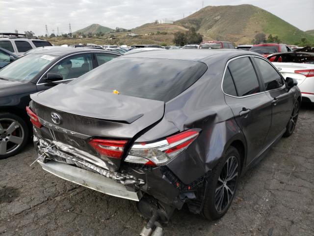 Photo 3 VIN: 4T1B11HK7JU142062 - TOYOTA CAMRY L 