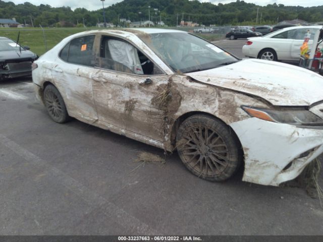 Photo 5 VIN: 4T1B11HK7JU145589 - TOYOTA CAMRY 