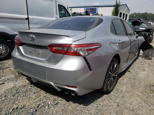 Photo 3 VIN: 4T1B11HK7JU155460 - TOYOTA CAMRY 