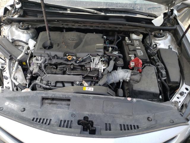 Photo 6 VIN: 4T1B11HK7JU155460 - TOYOTA CAMRY 