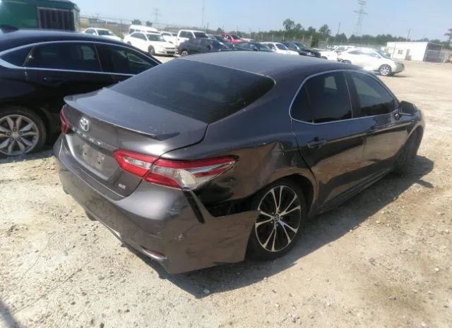 Photo 3 VIN: 4T1B11HK7JU155524 - TOYOTA CAMRY 