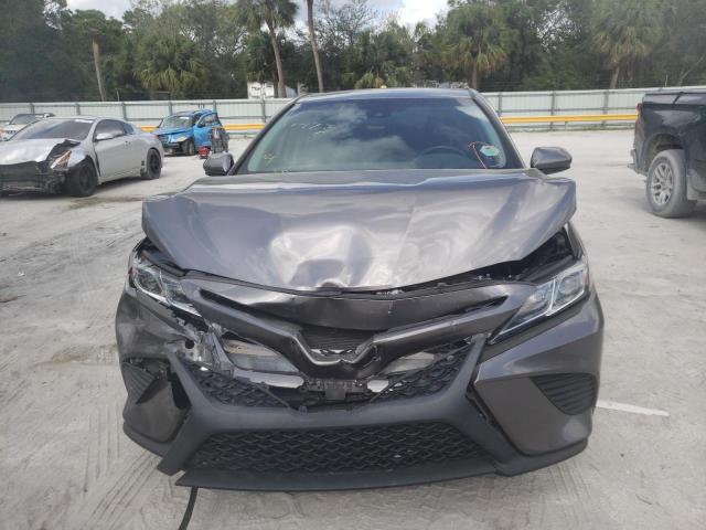 Photo 4 VIN: 4T1B11HK7JU158990 - TOYOTA CAMRY L 