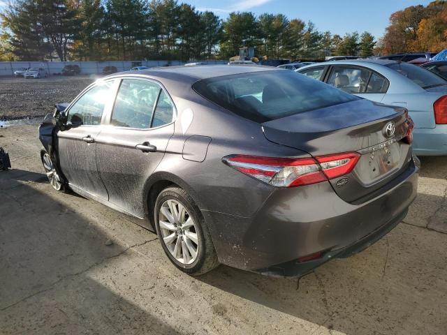 Photo 2 VIN: 4T1B11HK7JU515522 - TOYOTA CAMRY L 