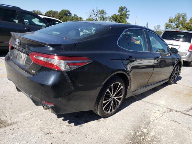 Photo 2 VIN: 4T1B11HK7JU518940 - TOYOTA CAMRY 