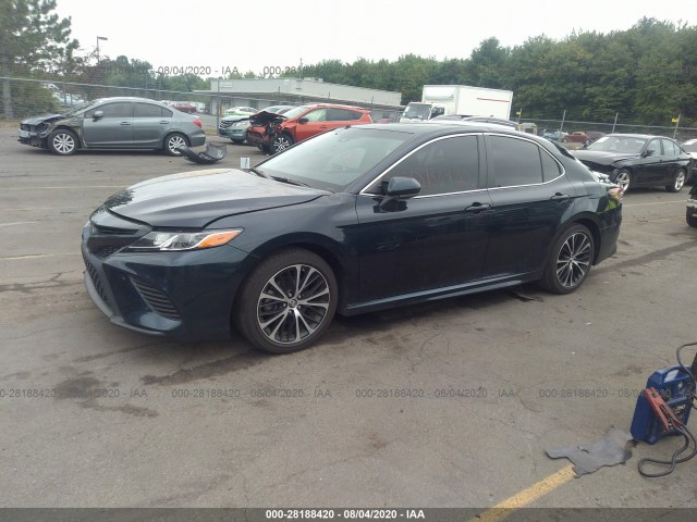 Photo 1 VIN: 4T1B11HK7JU519456 - TOYOTA CAMRY 