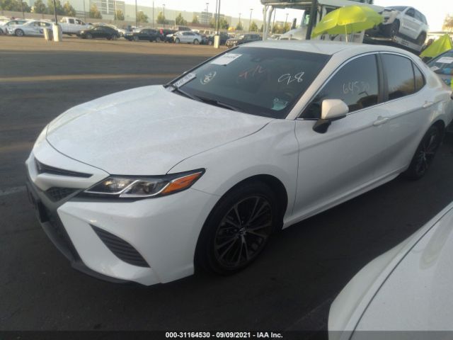 Photo 1 VIN: 4T1B11HK7JU522342 - TOYOTA CAMRY 