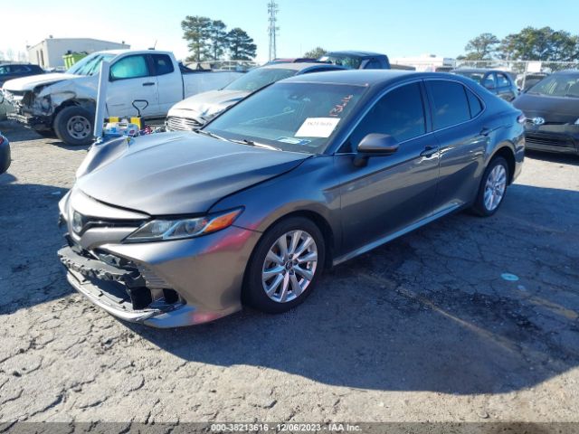 Photo 1 VIN: 4T1B11HK7JU526875 - TOYOTA CAMRY 