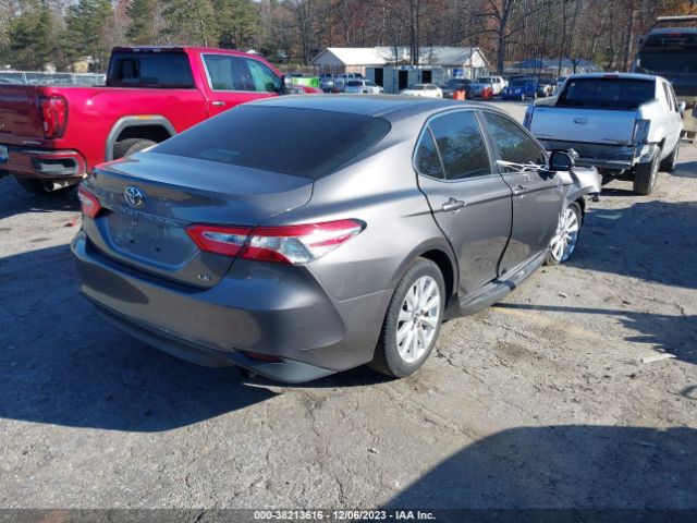 Photo 3 VIN: 4T1B11HK7JU526875 - TOYOTA CAMRY 