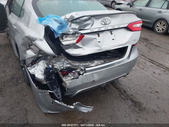 Photo 5 VIN: 4T1B11HK7JU536578 - TOYOTA CAMRY 