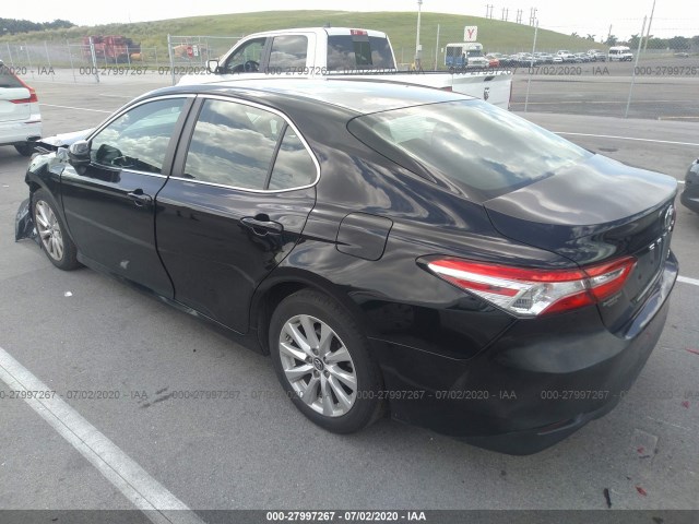 Photo 2 VIN: 4T1B11HK7JU540551 - TOYOTA CAMRY 