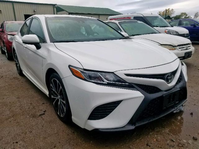 Photo 0 VIN: 4T1B11HK7JU547726 - TOYOTA CAMRY L 