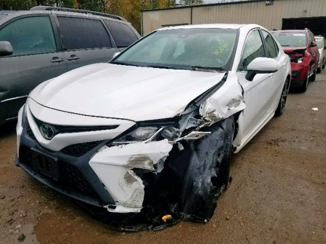 Photo 1 VIN: 4T1B11HK7JU547726 - TOYOTA CAMRY L 