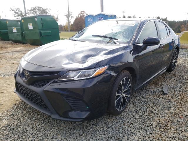 Photo 1 VIN: 4T1B11HK7JU551100 - TOYOTA CAMRY L 