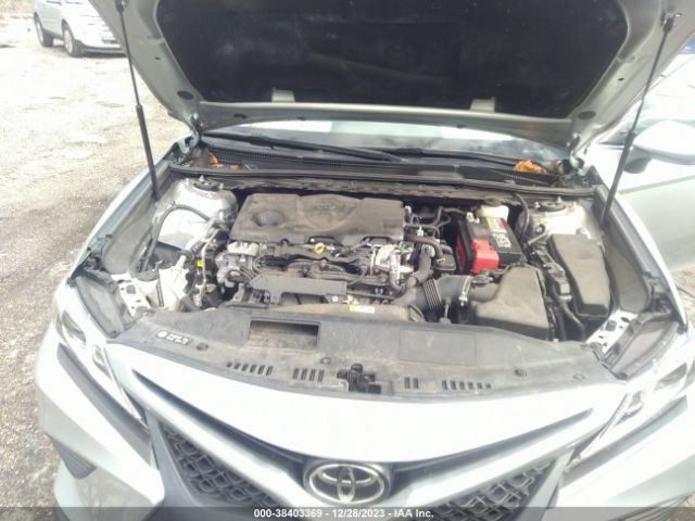 Photo 9 VIN: 4T1B11HK7JU554076 - TOYOTA CAMRY 