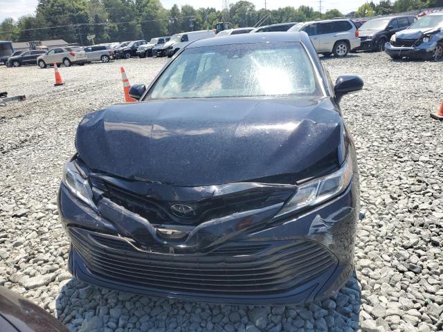 Photo 4 VIN: 4T1B11HK7JU560816 - TOYOTA CAMRY 