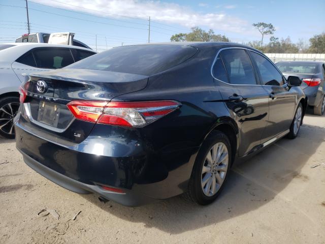 Photo 3 VIN: 4T1B11HK7JU569810 - TOYOTA CAMRY L 