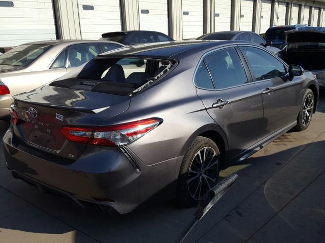 Photo 3 VIN: 4T1B11HK7JU577941 - TOYOTA CAMRY L 