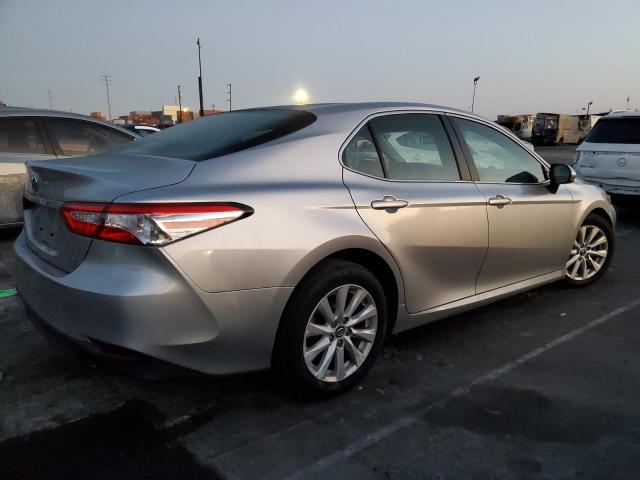 Photo 2 VIN: 4T1B11HK7JU578796 - TOYOTA CAMRY L 