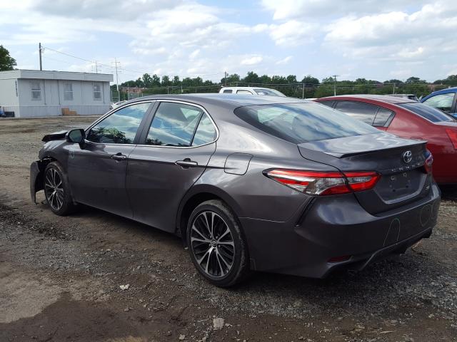 Photo 2 VIN: 4T1B11HK7JU584145 - TOYOTA CAMRY L 