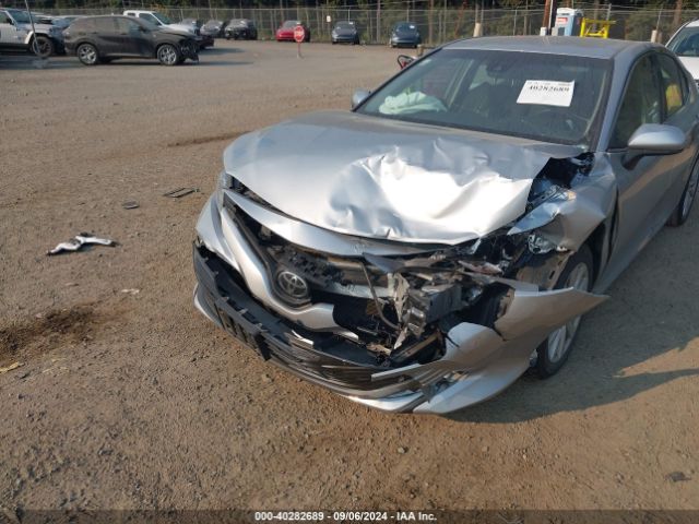 Photo 5 VIN: 4T1B11HK7JU584954 - TOYOTA CAMRY 