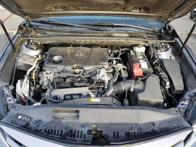 Photo 10 VIN: 4T1B11HK7JU586333 - TOYOTA CAMRY 