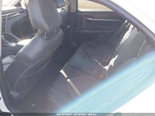 Photo 7 VIN: 4T1B11HK7JU594870 - TOYOTA CAMRY 