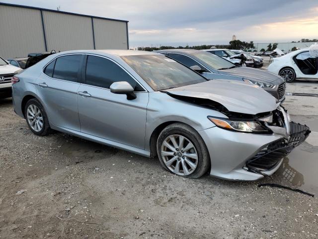 Photo 3 VIN: 4T1B11HK7JU609903 - TOYOTA CAMRY 