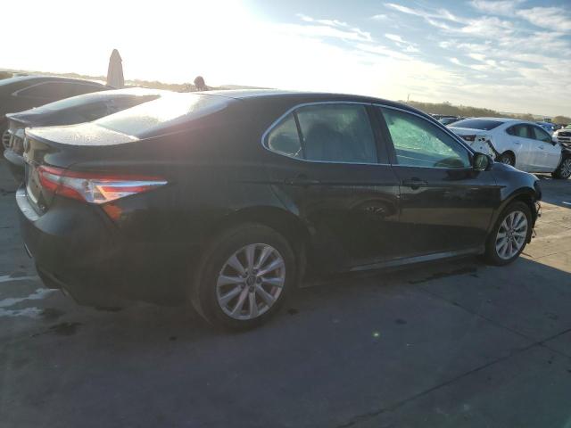 Photo 2 VIN: 4T1B11HK7JU610128 - TOYOTA CAMRY 