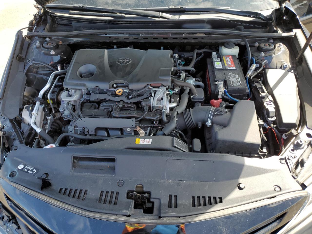 Photo 10 VIN: 4T1B11HK7JU614888 - TOYOTA CAMRY 