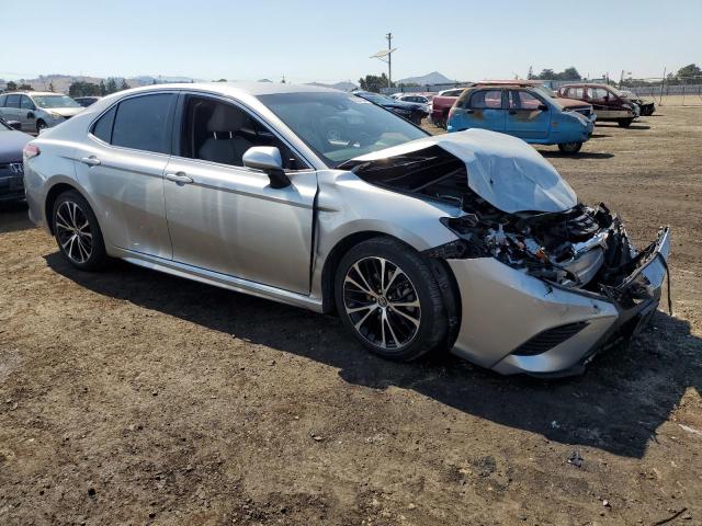 Photo 3 VIN: 4T1B11HK7JU617550 - TOYOTA CAMRY L 