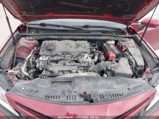 Photo 9 VIN: 4T1B11HK7JU618343 - TOYOTA CAMRY 