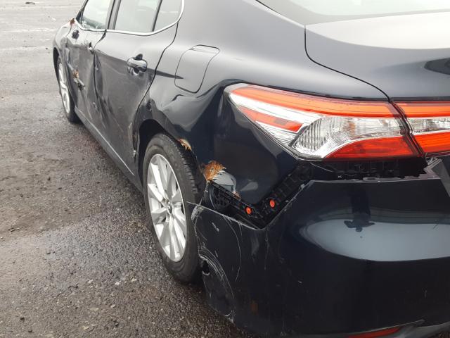 Photo 8 VIN: 4T1B11HK7JU621100 - TOYOTA CAMRY LE 