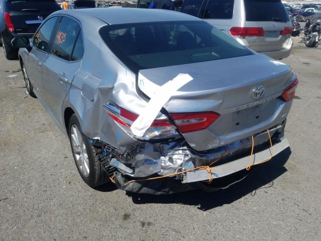 Photo 2 VIN: 4T1B11HK7JU625731 - TOYOTA CAMRY L 