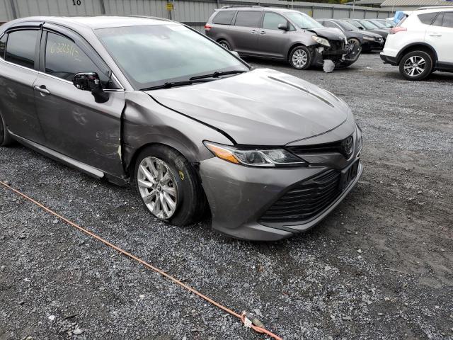 Photo 8 VIN: 4T1B11HK7JU630539 - TOYOTA CAMRY L 