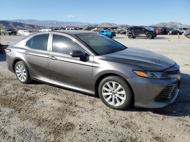 Photo 3 VIN: 4T1B11HK7JU631027 - TOYOTA CAMRY 