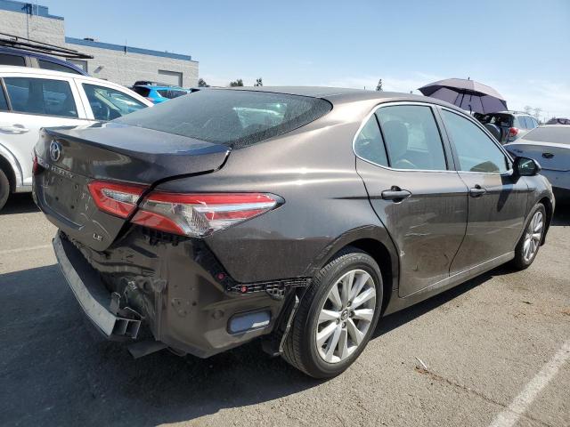 Photo 2 VIN: 4T1B11HK7JU631657 - TOYOTA CAMRY L 