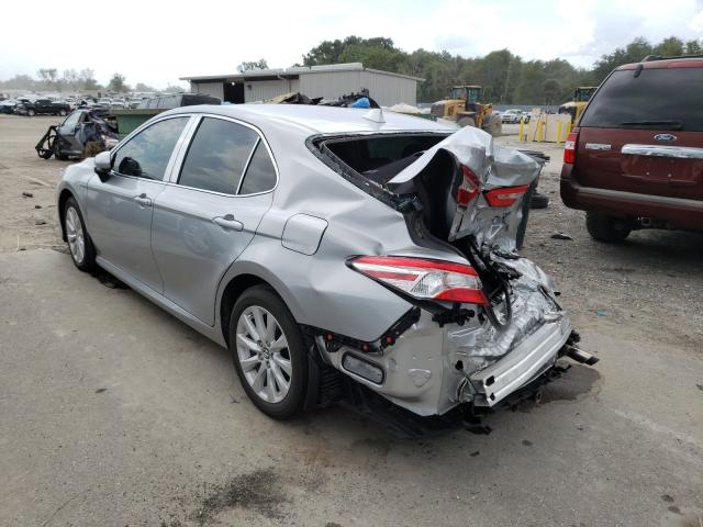 Photo 2 VIN: 4T1B11HK7JU633084 - TOYOTA CAMRY L 