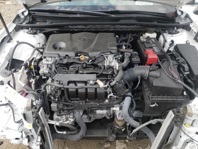 Photo 6 VIN: 4T1B11HK7JU637488 - TOYOTA CAMRY L 