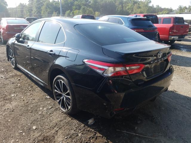 Photo 2 VIN: 4T1B11HK7JU656283 - TOYOTA CAMRY L 