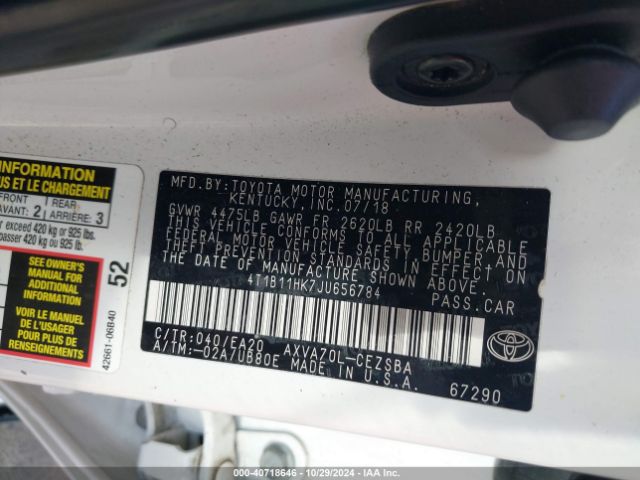 Photo 8 VIN: 4T1B11HK7JU656784 - TOYOTA CAMRY 