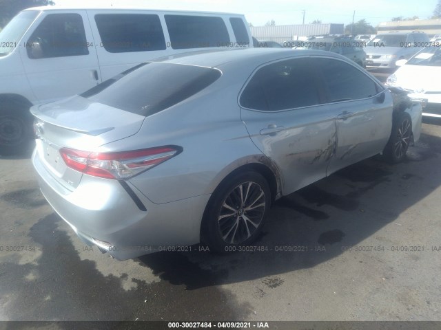 Photo 3 VIN: 4T1B11HK7JU659815 - TOYOTA CAMRY 