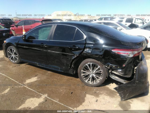 Photo 5 VIN: 4T1B11HK7JU662357 - TOYOTA CAMRY 